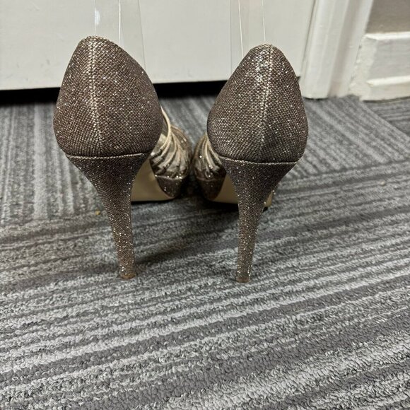 Gianni Bini gold metallic strappy stiletto open toe heels. - Picture 5 of 8